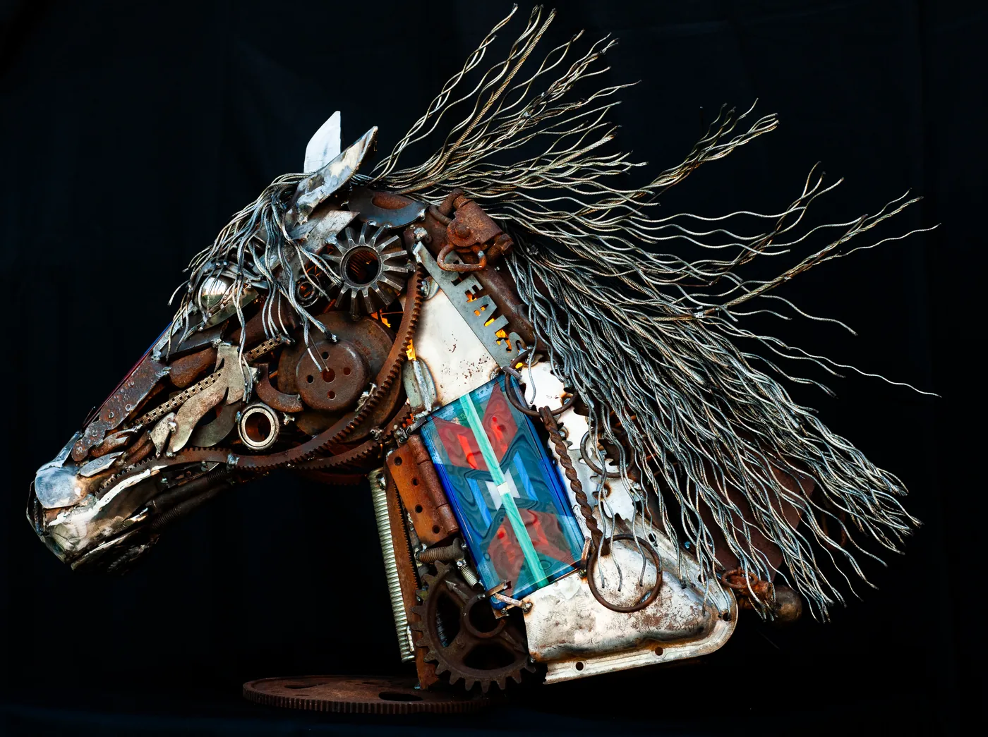 Metal horse head sculpture